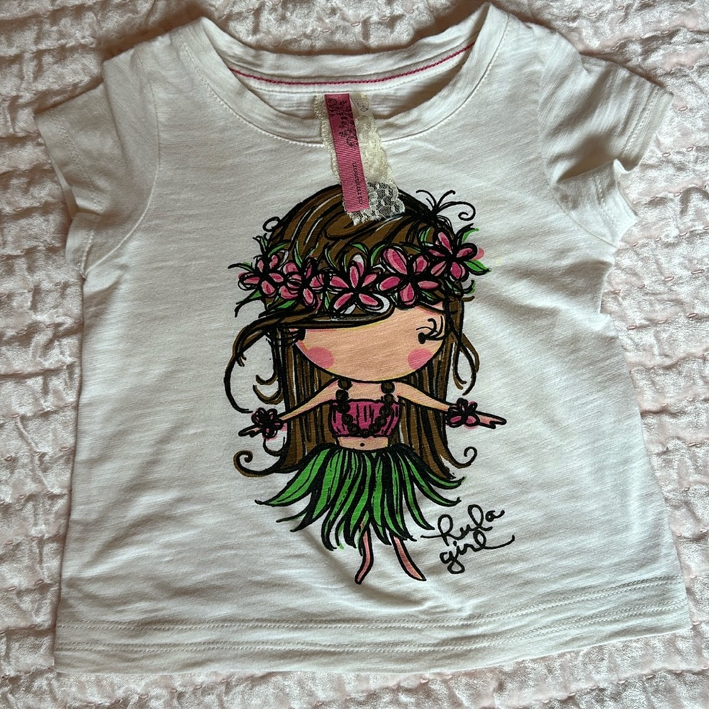 Cinnamon cute t-shirt for little princess, size 1-2 Y. Excellent condition.
